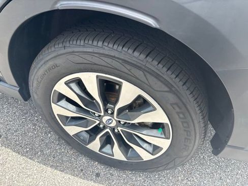 Certified 2024 Subaru Outback Limited AWD/4WD image 27
