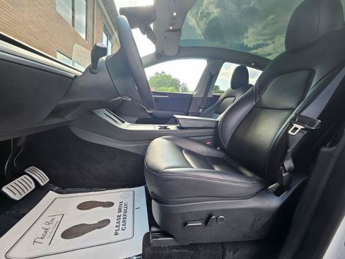 Used 2023 Tesla Model Y Performance AWD/4WD image 38