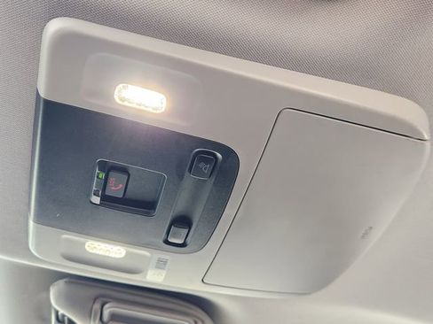 Used 2025 Toyota Camry LE image 24