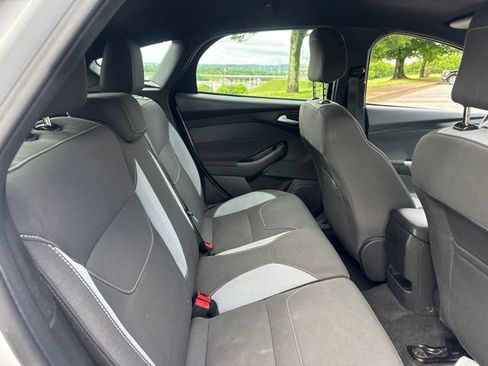 Used 2017 Ford Focus ST FWD image 11