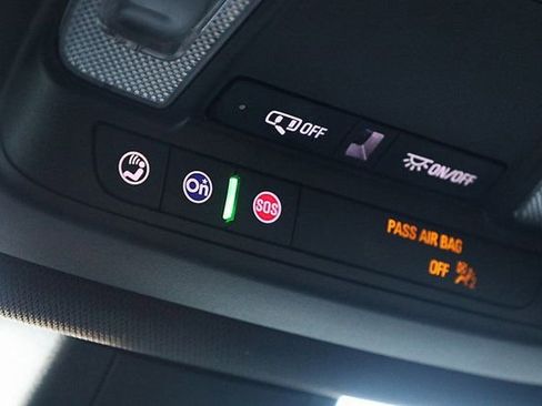 Used 2023 Chevrolet Traverse LT w/ LPO, Cargo Package image 16