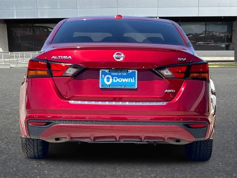 Used 2022 Nissan Altima 2.5 SV image 8