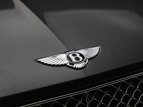 Certified 2021 Bentley Bentayga image 13