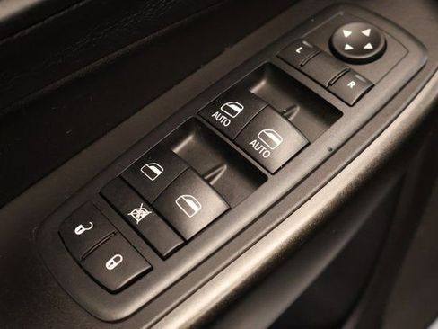 Used 2020 Jeep Cherokee Trailhawk w/ Comfort/Convenience Group image 11