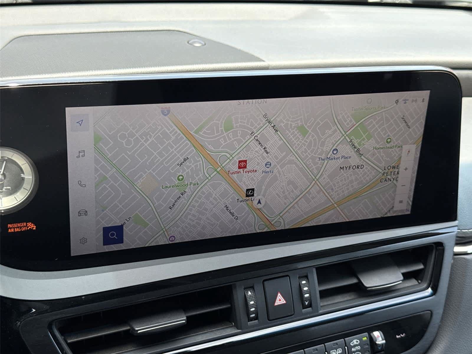 Used 2025 Lexus ES 300h w/ Accessory Package (Z1) FWD image 18