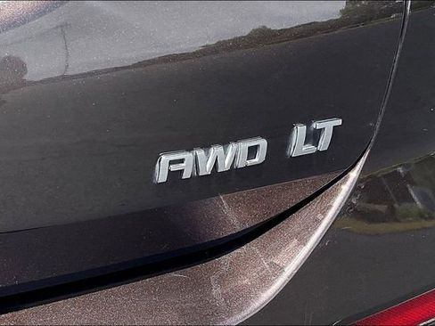 Used 2020 Chevrolet Equinox LT AWD/4WD image 24