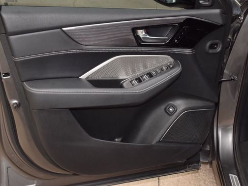 Used 2023 Acura MDX SH-AWD w/ Advance Package image 38