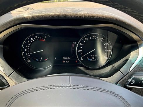 Used 2017 Lincoln MKZ Premiere image 15