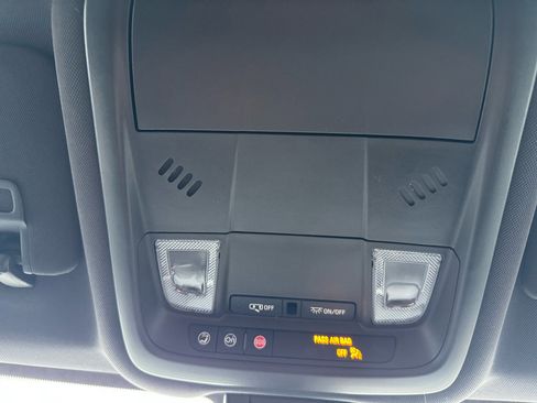 Used 2024 Chevrolet Equinox RS image 24