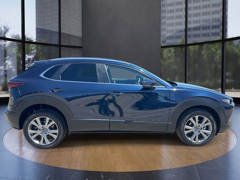 Used 2023 MAZDA CX-30 AWD 2.5 S w/ Preferred Package image 2