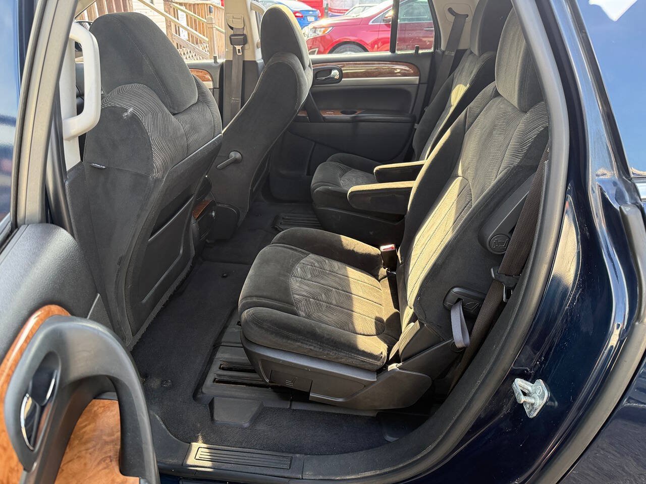 Used 2012 Buick Enclave FWD image 13