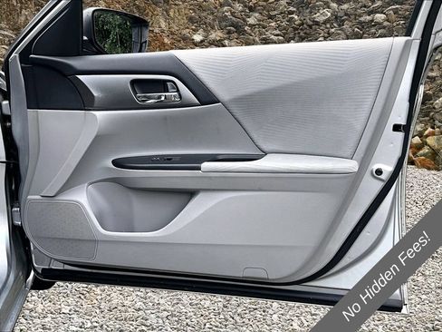 Used 2014 Honda Accord LX image 16