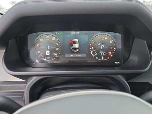 Used 2021 Land Rover Defender 110 SE image 20