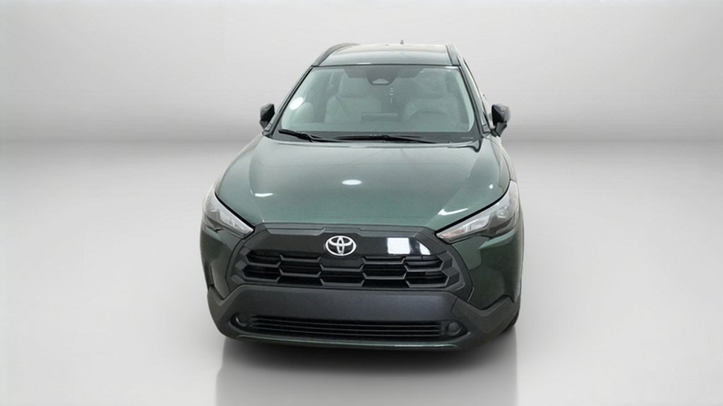 New 2026 Toyota Corolla Cross LE FWD image 2