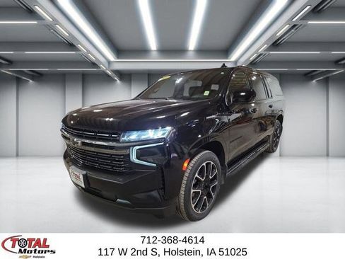 Used 2021 Chevrolet Suburban RST w/ Rear Media and Nav Package AWD/4WD image 4