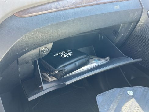 Used 2017 Hyundai Santa Fe Limited FWD image 28