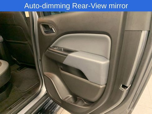 Used 2018 Chevrolet Colorado Z71 image 17