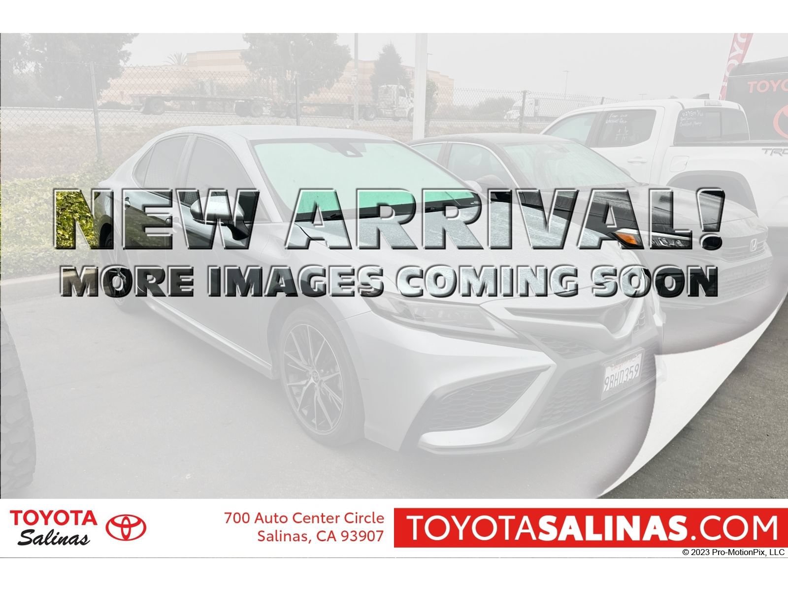 Used 2022 Toyota Camry SE w/ Convenience Package FWD image 1