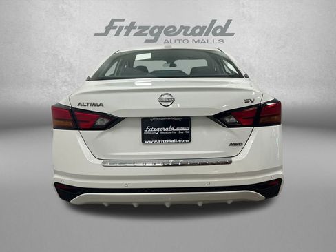 Used 2023 Nissan Altima 2.5 SV image 8