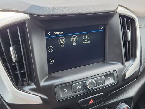 Used 2018 GMC Terrain SLE FWD image 16