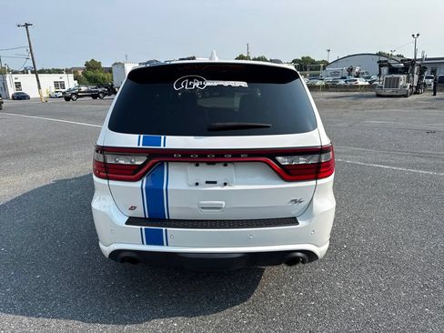 Used 2022 Dodge Durango R/T w/ Tow 'N Go Package AWD/4WD image 4