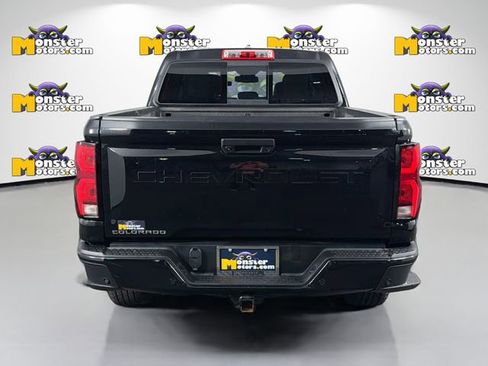 Used 2024 Chevrolet Colorado Z71 w/ Z71 Convenience Package 2 AWD/4WD image 6