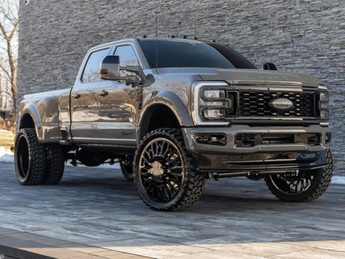 Used 2026 Ford F450 King Ranch w/ Chrome Package image 1