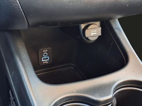 Used 2018 Dodge Journey SE w/ Blacktop Package image 10