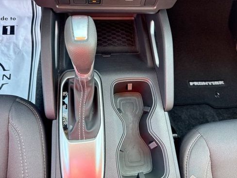 Certified 2025 Nissan Frontier SV RWD image 20