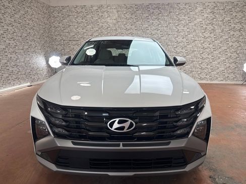 New 2026 Hyundai Tucson SE FWD image 2