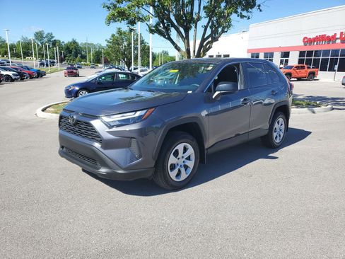 Certified 2025 Toyota RAV4 LE AWD/4WD image 2