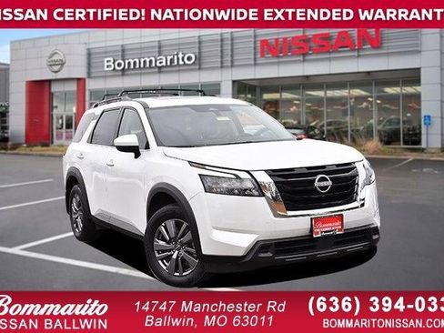 Certified 2025 Nissan Pathfinder SV w/ SV Premium Package image 1