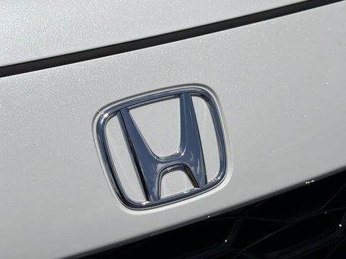 Used 2024 Honda HR-V EX-L image 26