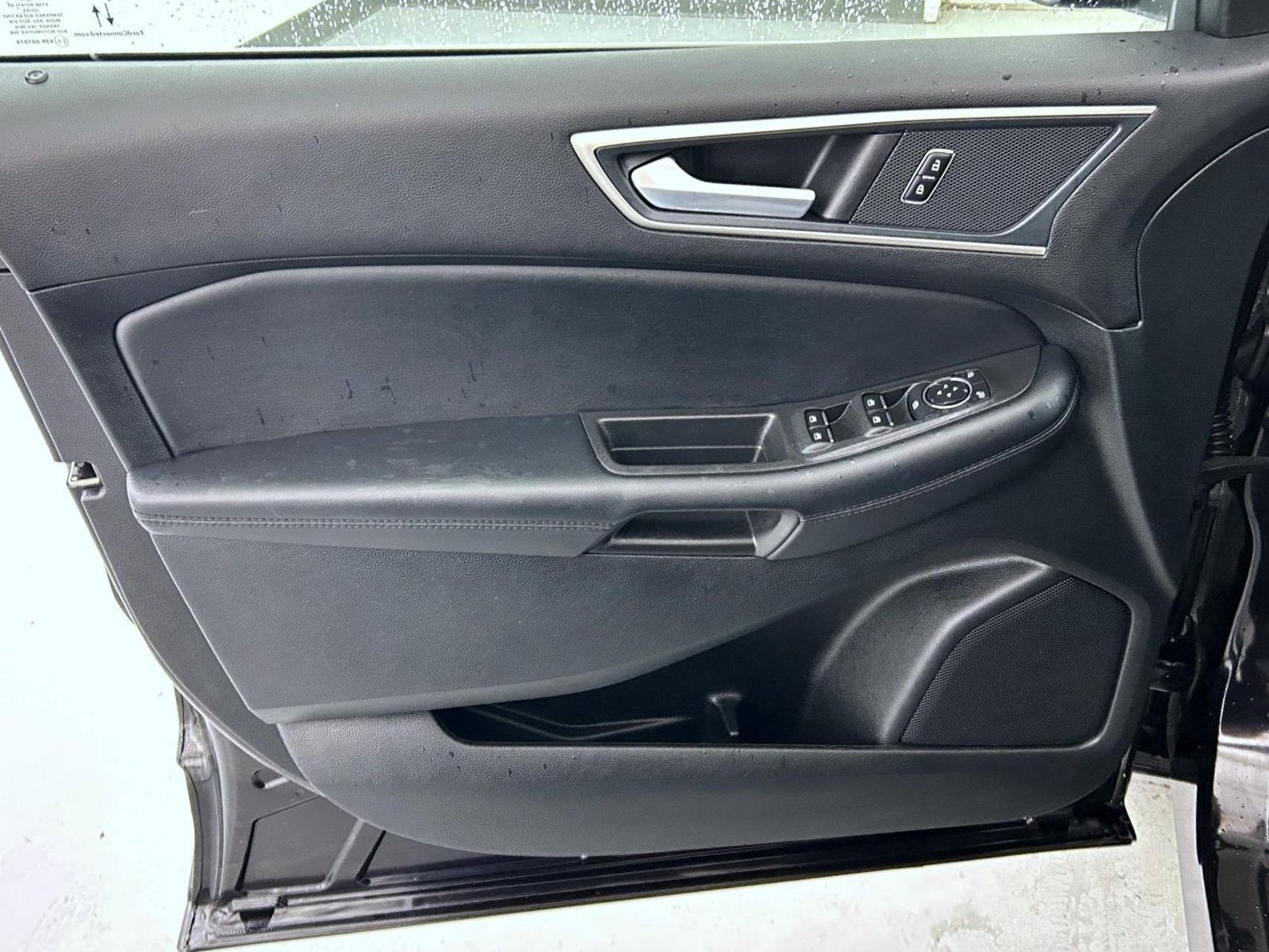 Used 2024 Ford Edge SEL w/ Convenience Package AWD/4WD image 9