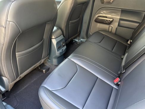 New 2025 Ford Maverick Lariat w/ Black Appearance Package image 11