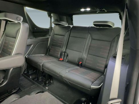 Used 2025 GMC Yukon AT4 Ultimate w/ LPO, Floor Liner Package image 29