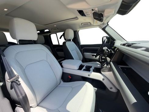 New 2026 Land Rover Defender 110 S AWD/4WD image 16