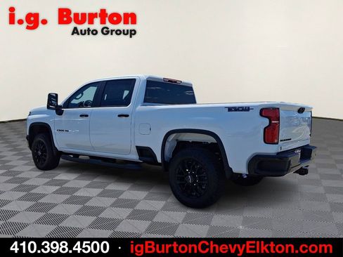 New 2026 Chevrolet Silverado 2500 LT w/ Trail Boss Package AWD/4WD image 3