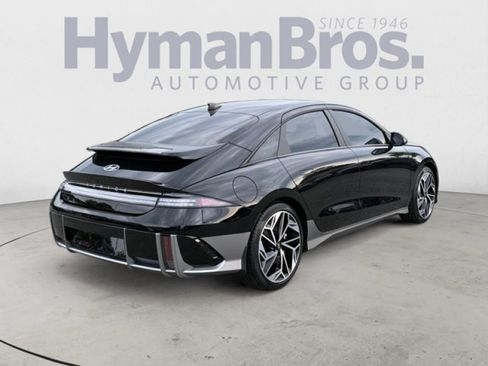 Used 2023 Hyundai Ioniq 6 SEL RWD image 3