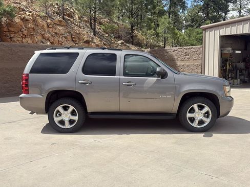 Used 2011 Chevrolet Tahoe LT AWD/4WD image 4