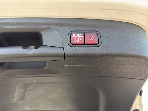 Used 2023 Mercedes-Benz GLE 350 GLE350 image 34