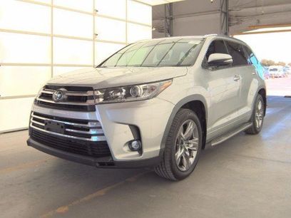 Used 2019 Toyota Highlander Limited Platinum