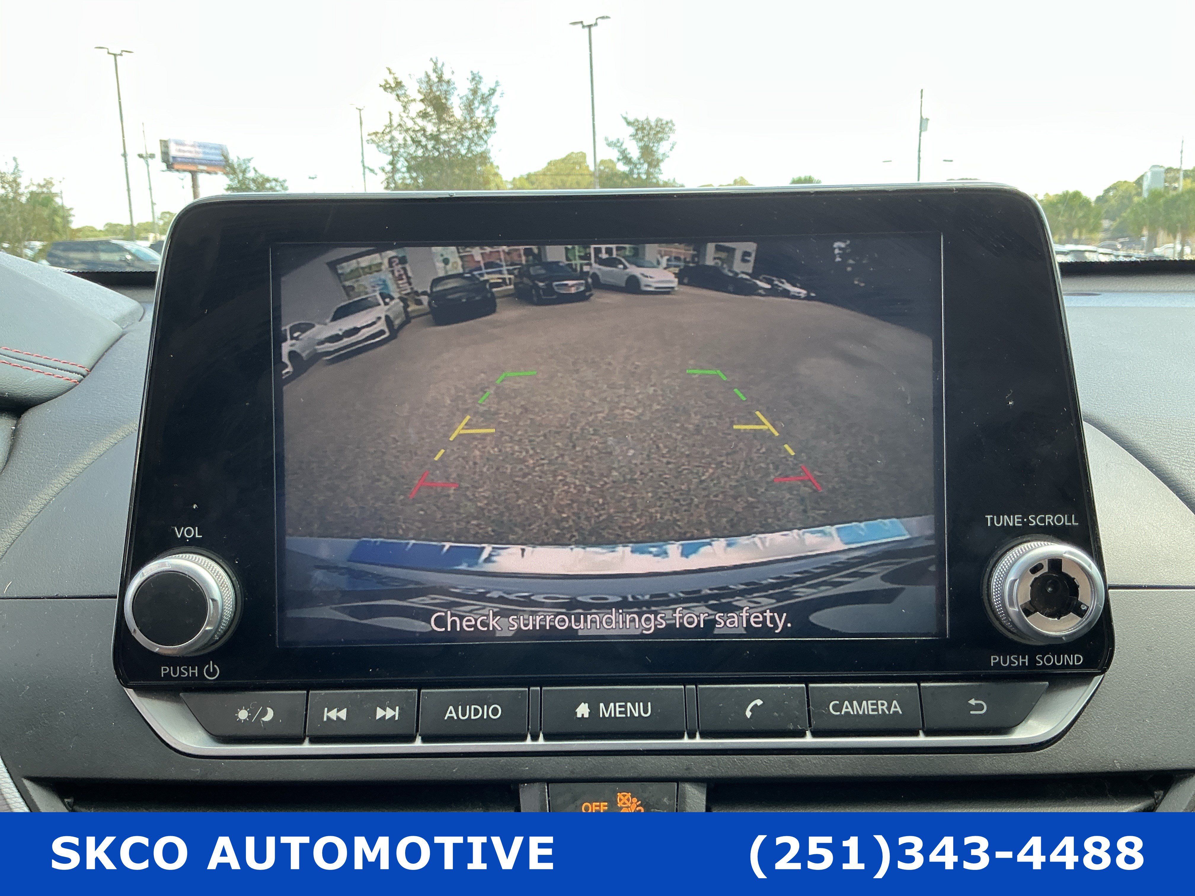 Used 2023 Nissan Altima 2.5 SR AWD/4WD image 17