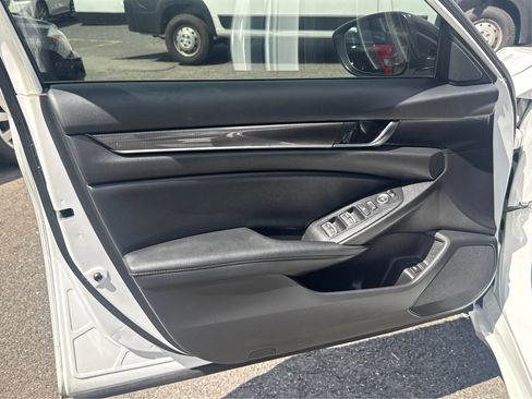 Used 2022 Honda Accord Sport Special Edition image 18