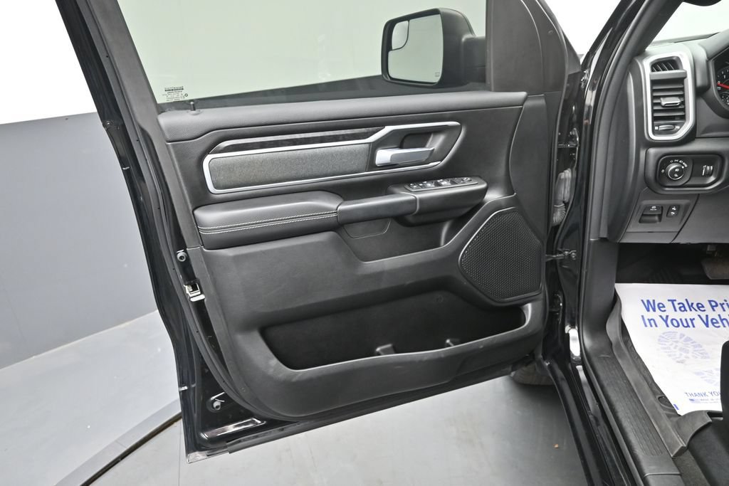 Used 2022 RAM 1500 Big Horn AWD/4WD image 14