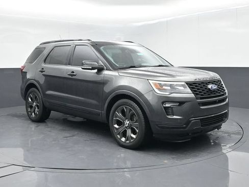Certified 2018 Ford Explorer Sport w/ Equipment Group 401A AWD/4WD image 2