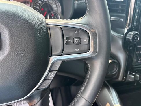Used 2023 RAM 1500 Laramie AWD/4WD image 29