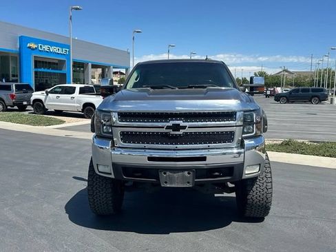 Used 2007 Chevrolet Silverado 2500 LTZ w/ Safety Package AWD/4WD image 11