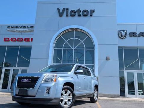 Used 2014 GMC Terrain SLE AWD/4WD image 1