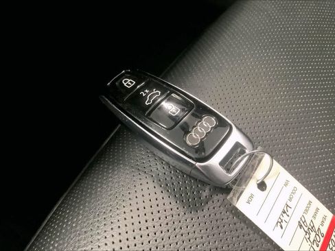 Used 2021 Audi A6 Premium Plus w/ Premium Plus Package image 17